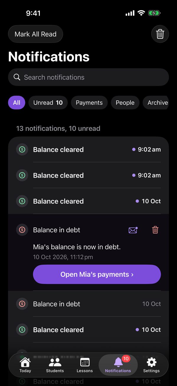 Notifications: one opened in place, Balance in debt, with Open Mia’s payments