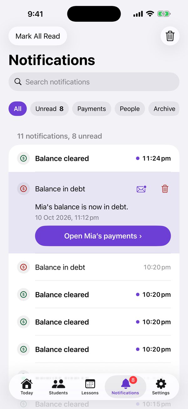 Notifications: one opened in place, Balance in debt, with Open Mia’s payments